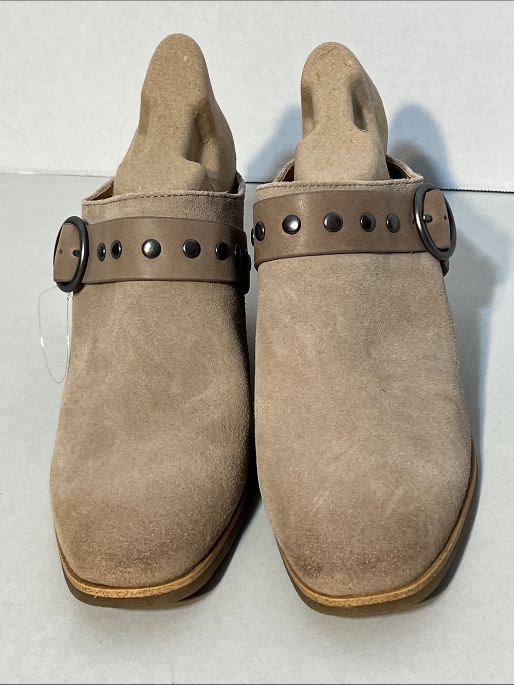 Sofft Corey belted clogs taupe cashmere suede studded strap detail Size 8.5